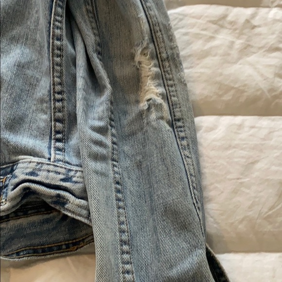 Distressed Abercrombie jacket - Picture 4 of 4